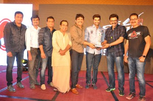 Speedunnodu Movie Platinum Disc Function